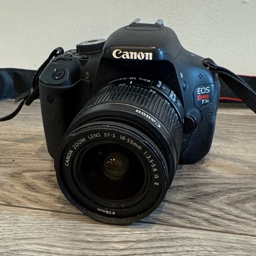 Canon EOS Rebel T3i Black Digital Camera